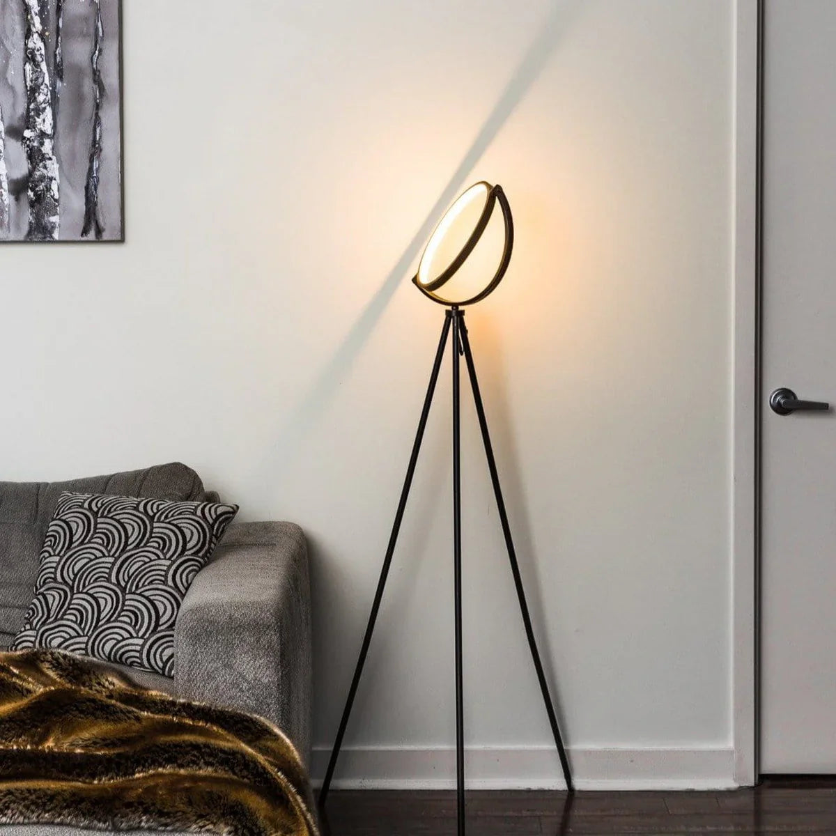 Orbit Lamp